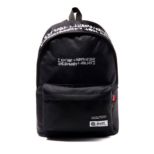 [I AM NOT A HUMAN BEING X THE EARTH] 486920 DAY PACK - BLACK
