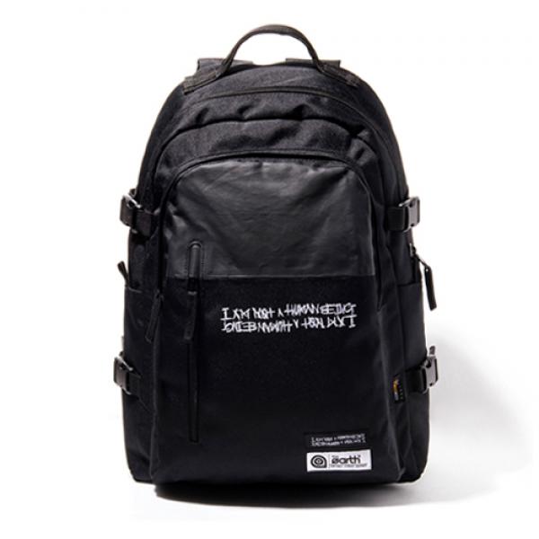 [I AM NOT A HUMAN BEING X THE EARTH] 486920 MAMMOTH PACK - BLACK