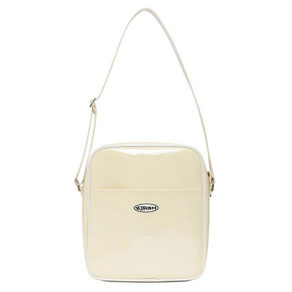 AIRLINE BAG IS [IVORY]