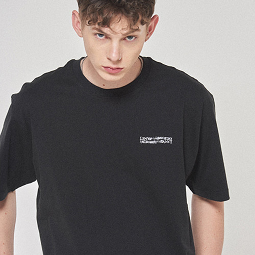 EMBROIDERY FRONT TEE-BLACK
