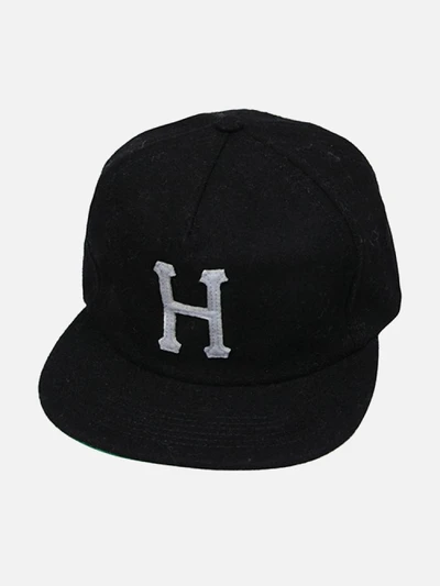 WOOL CLASSIC H STRAPBACK-BLK(wht)