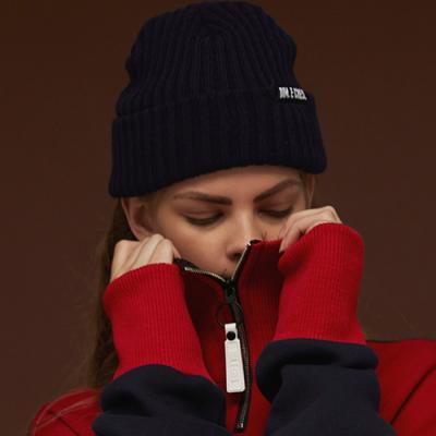 DIM. LABEL BEANIE_NAVY