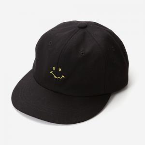 HELL(O) 6PANNEL CAP - BLACK
