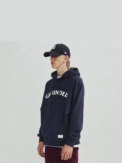 GROUNDED HOODIE GA [NAVY]