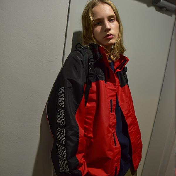 REFLECTIVE WINDBREAKER JACKET_RED