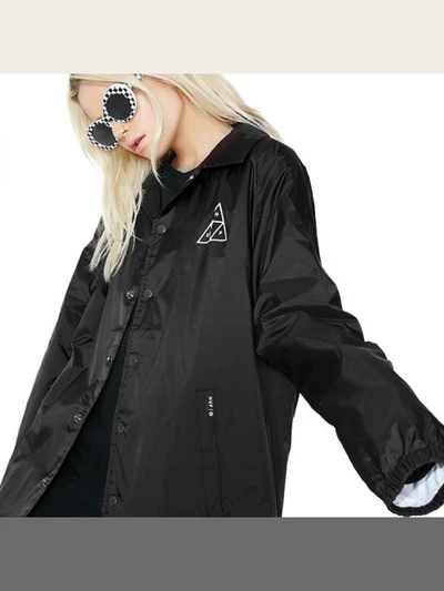 TRIPLE TRIANGLE COACHS JKT-BLK(wht)