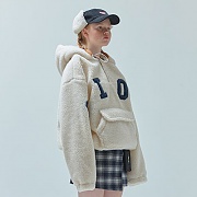 양털 BIG LOGO FAKE FUR ANORAK_ivory