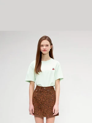 HEART CHERRY T-SHIRTS IS [GREEN]