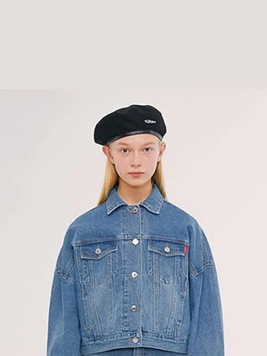 TRUCKER JACKET IS [BLUE]