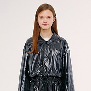 COACH SHORT JACKET IS [BLACK]