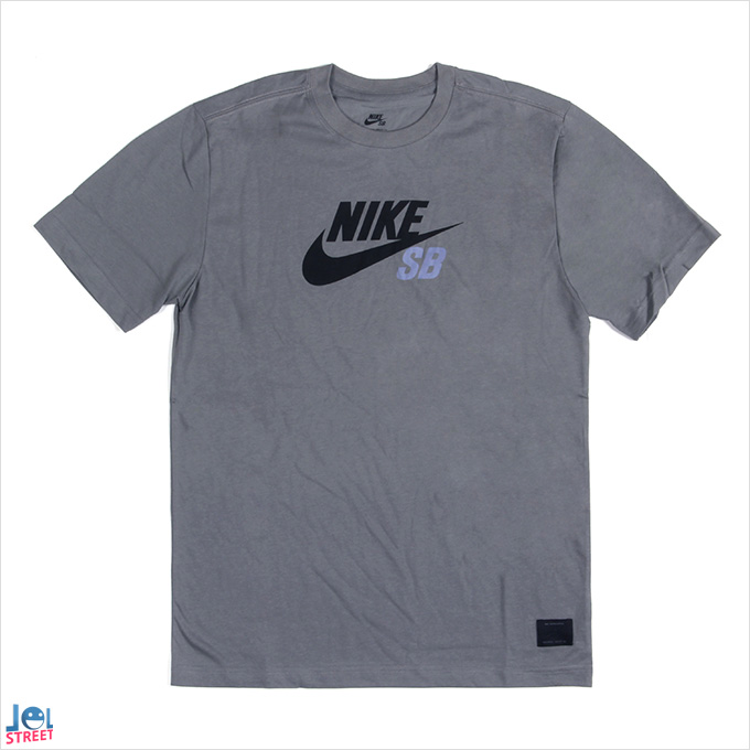 NIKE SB